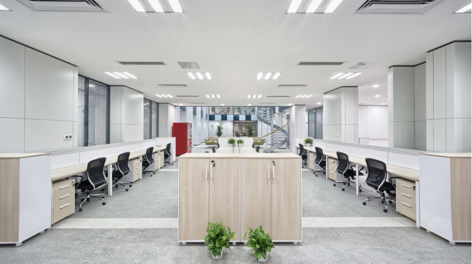 Про Компанію