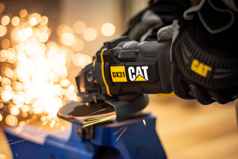 Про компанію